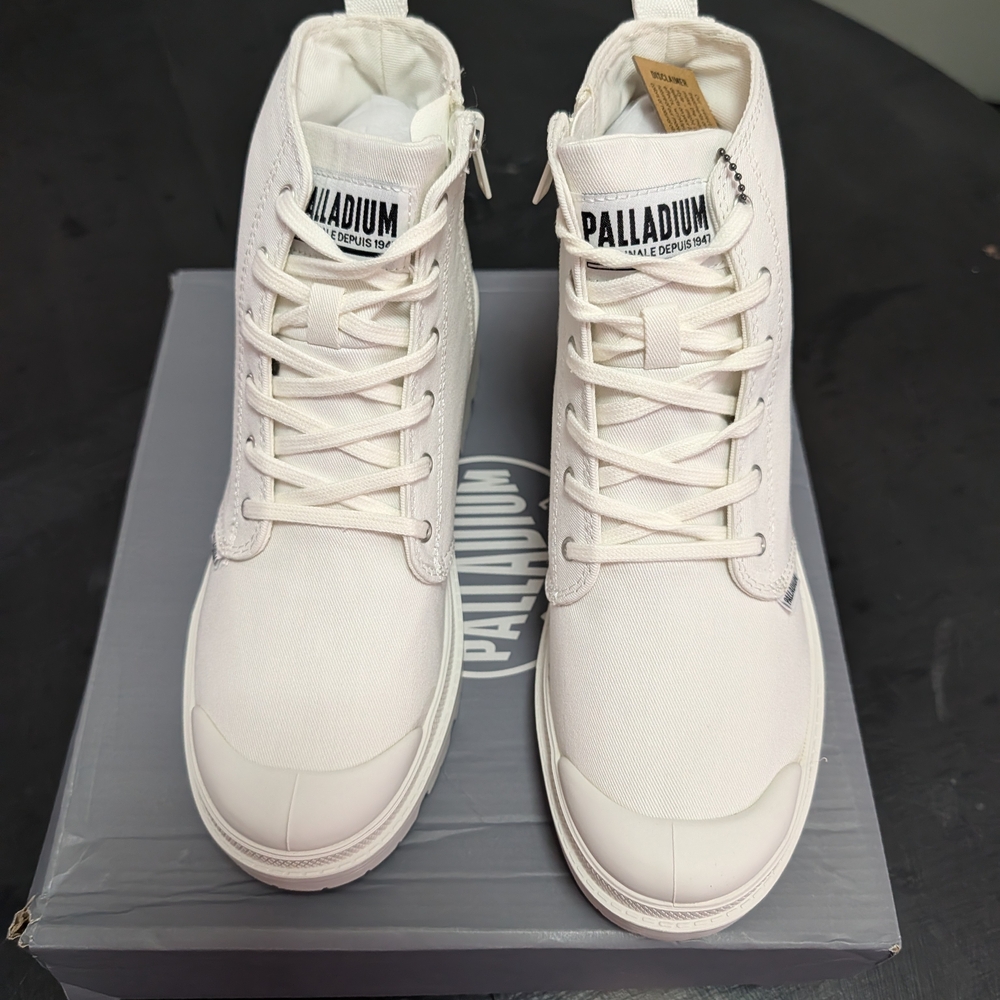 Palladium Women's Cream Combat Boots - Picture 8 of 9